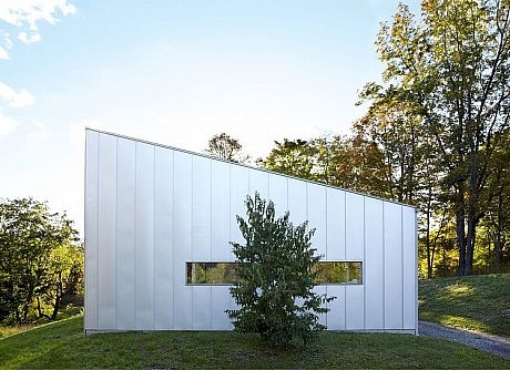 Confluence House by Incorporated