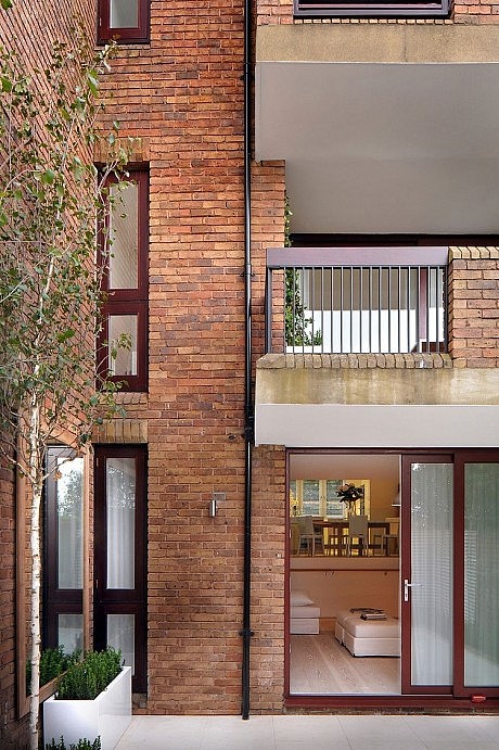 Highgate Residence by TG Studio