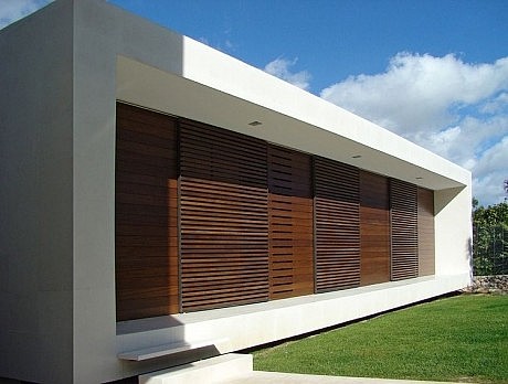 Bauza Residence by Miquel Lacomba