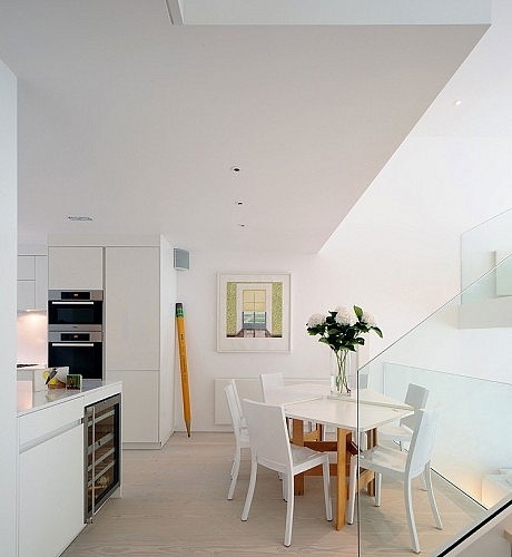 Highgate Residence by TG Studio