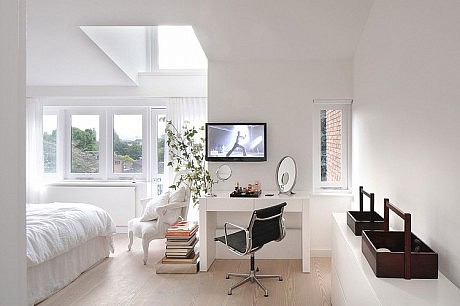 Highgate Residence by TG Studio