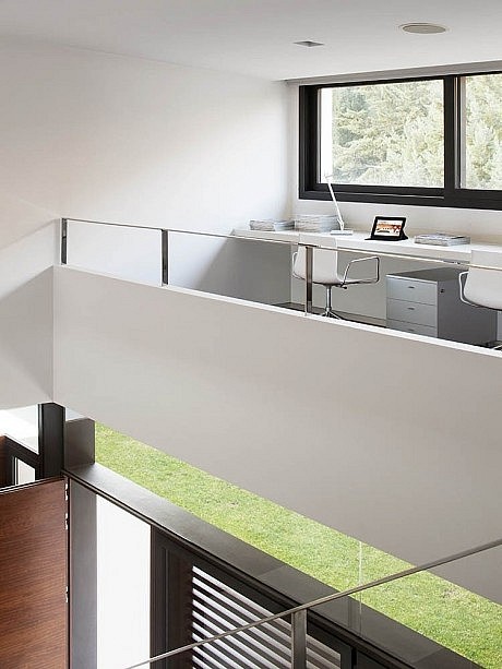 Bauza Residence by Miquel Lacomba