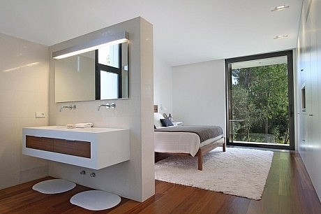 Bauza Residence by Miquel Lacomba