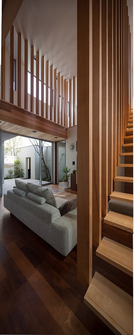 M4-house by Architect Show