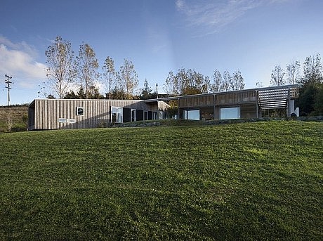 Brick Bay House by Glamuzina Paterson Architects