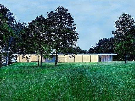 House L by Grosfeld van der Velde Architecten