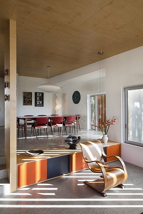 Brown Vujcich House by Bossley Architects