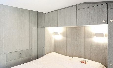 Small Holiday Flat by Gosplan