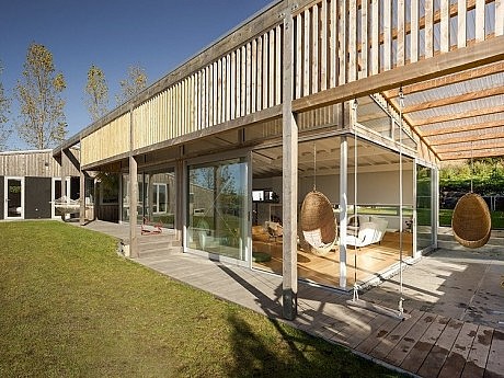 Brick Bay House by Glamuzina Paterson Architects