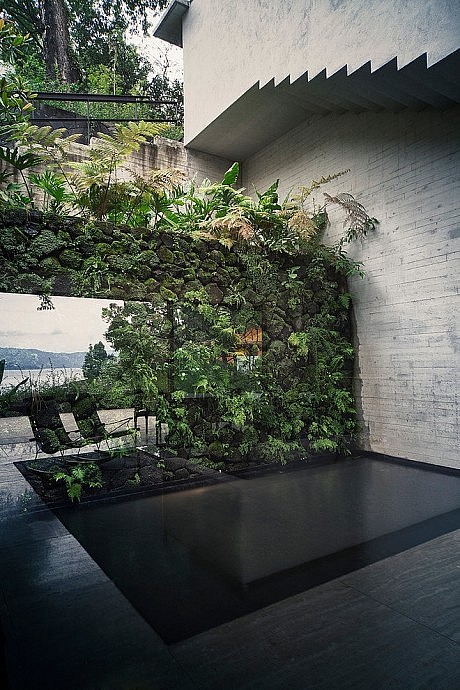 House by the Lake by CHK Arquitectura