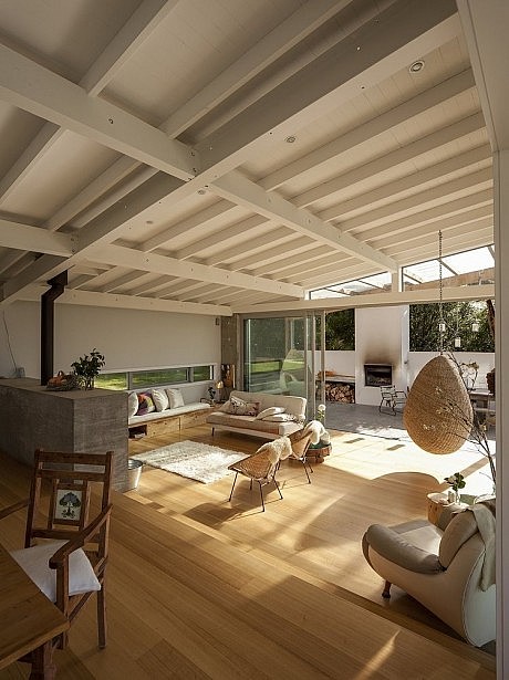 Brick Bay House by Glamuzina Paterson Architects