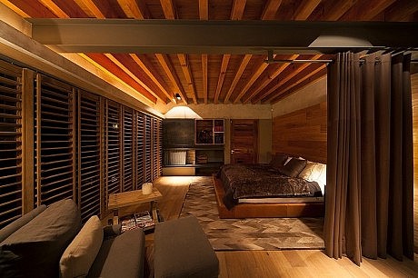 House by the Lake by CHK Arquitectura