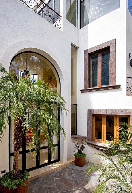Casa Lluvia Blanca by House + House Architects