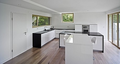 Maison L by Loïc Picquet Architecte