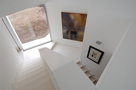 Valdemorillo House by Otto Medem Arquitectura