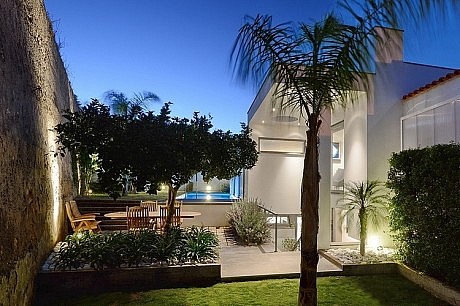 Old Town House by Mario Martins Atelier