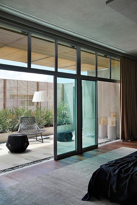 Casa Cor 2013 by Gisele Taranto Architecture