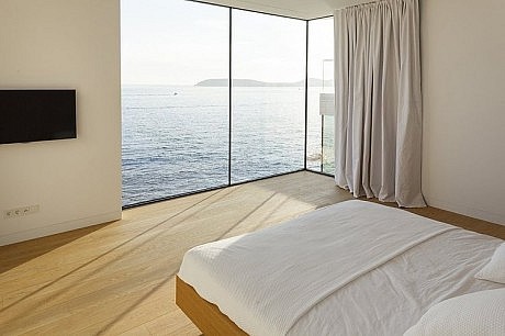 V2 House by 3LHD Architects