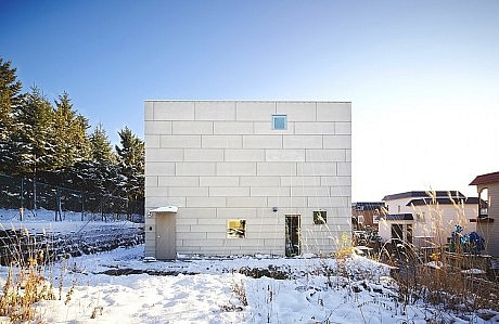 Modern Residence by Jun Igarashi Architects