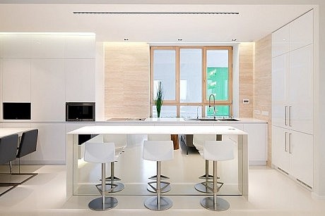 Moscow Apartment by SL*Project