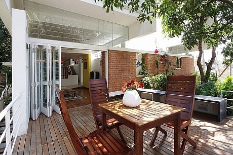 Ghose House by Gaurav Roy Choudhury Architects