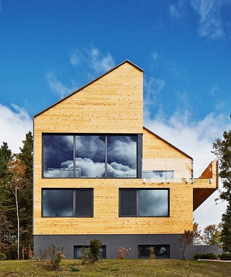 Malbaie VIII Residence, by Mu Architecture