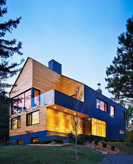 Malbaie VIII Residence, by Mu Architecture