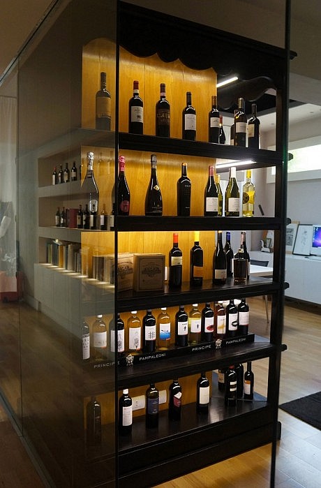 Customized Bookcase by Antica Ebanisteria Gambella - 2