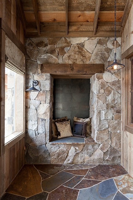 Juniper Hills Retreat by High Camp Home