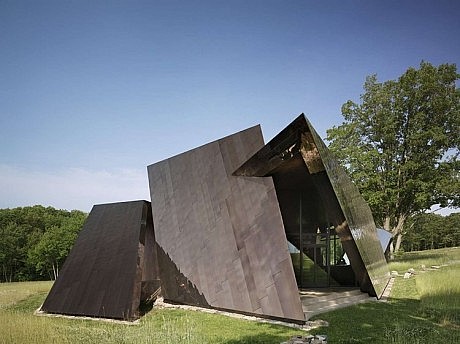 18.36.54 House by Studio Daniel Libeskind