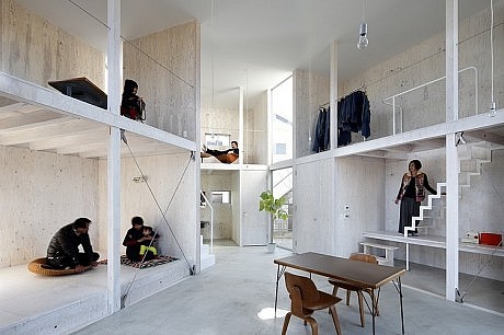 House In Kashiwa by Yamazaki Kentaro Design Workshop