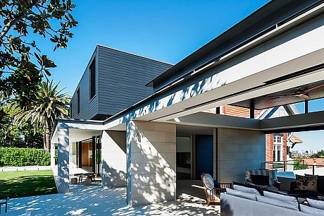 Mosman House by Tanner Kibble Denton Architects