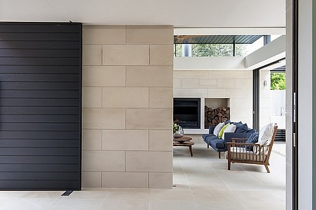 Mosman House by Tanner Kibble Denton Architects