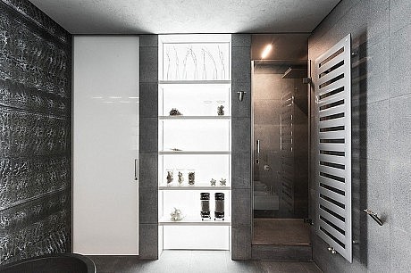 Moscow Apartment by Mezhevova Dean