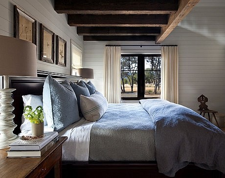 Frio Family Retreat by Dalgleish Construction Company