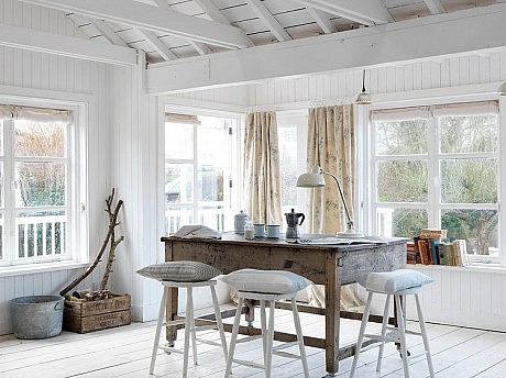 Romantic Beach Residence