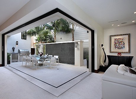 Chaisson Home by Cantoni Irvine