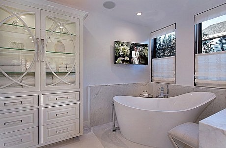 Chaisson Home by Cantoni Irvine
