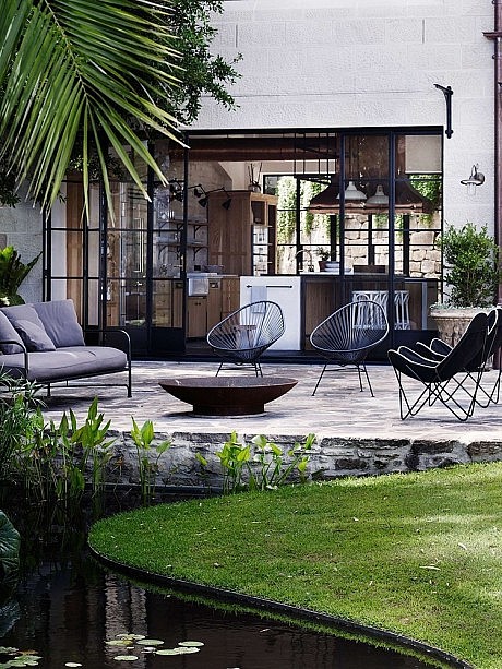 Harbour Front Residence by Hess | Hoen