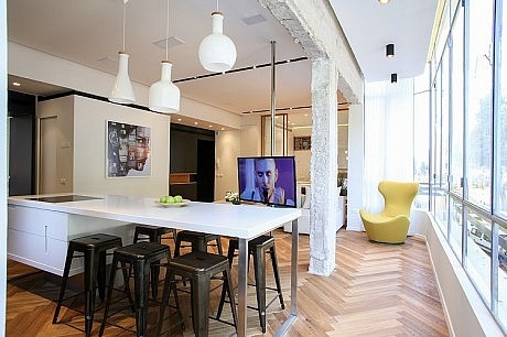 Rothschild Blvd Apartment by Dori - Interior Design