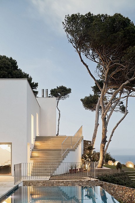 Costa Brava Residence by Garcés - De Seta - Bonet