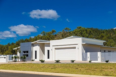 Stirling Home by CEADS