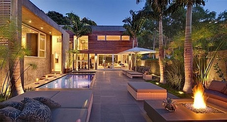 Sunset Plaza by Environmental Design Studio