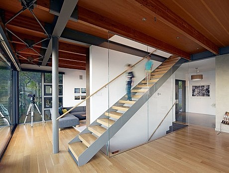 Coastal Hillside Home by Pfau Long Architecture
