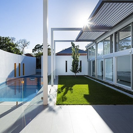 Prestipino House by Max Pritchard Architects