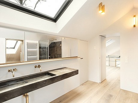 Private Residence by Zeitraum