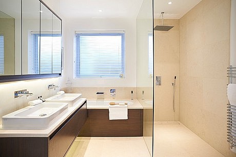 Vetro 2A by David James Architects & Associates