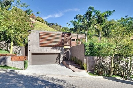 Sunset Plaza by Environmental Design Studio