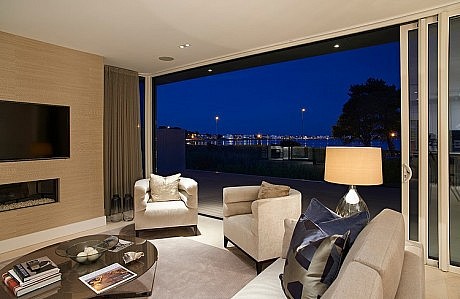 Vetro 2A by David James Architects & Associates