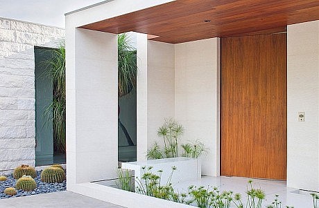 Trousdale Residence by Studio William Hefner